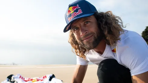 Sebastián Álvarez fue piloto de la Fuerza Aérea de Chile y ahora competirá en liga de paracaidismo en Estados Unidos.