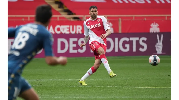 Guillermo Maripán fue uno de los mejor evaluados del Mónaco, pese a la inapelable derrota ante un PSG en modo Mbappé