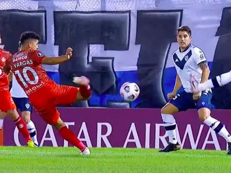 Video: Vélez anota en dos minutos y Calera lo empata de inmediato