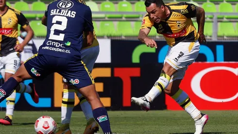 Esteban Paredes volvió a mostrar su vigencia con dos anotaciones en la goleada de Coquimbo Unido en Primera B