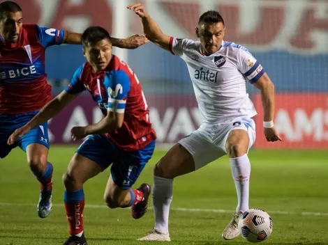 Gustavo Poyet: "Si no clasificamos somos responsables"