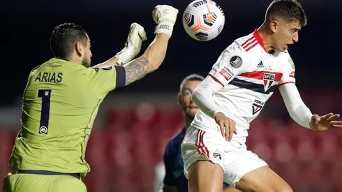 Gabriel Arias se ha convertido en la figura de Racing en la Copa Libertadores