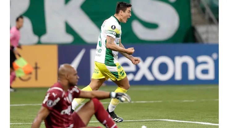 Gol de Matías Rodríguez en la victoria de Defensa y Justicia contra el campeón Palmeiras.
