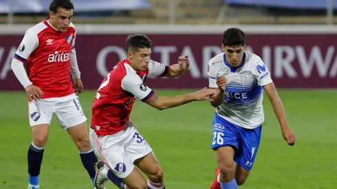 Universidad Católica visita a Nacional en Montevideo para seguir con vida en la Copa Libertadores 2021, y conseguir el pasaje a octavos de final.