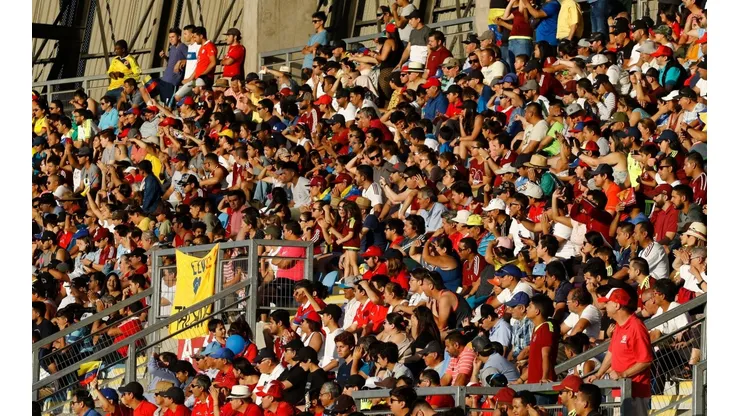 Hinchas chilenos antes de coronavirus