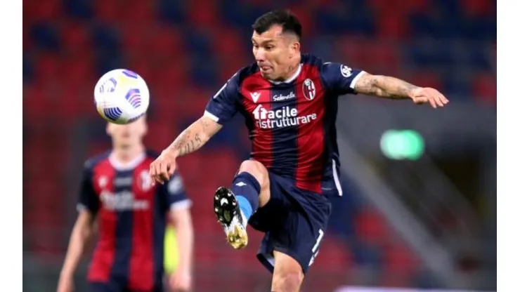 Medel vuelve a las canchas junto al Bologna