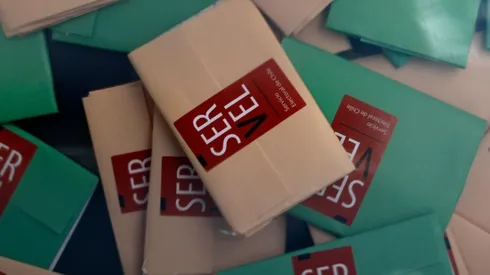 Esta noche se eligen quiénes escribirán la constitución y autoridades locales.