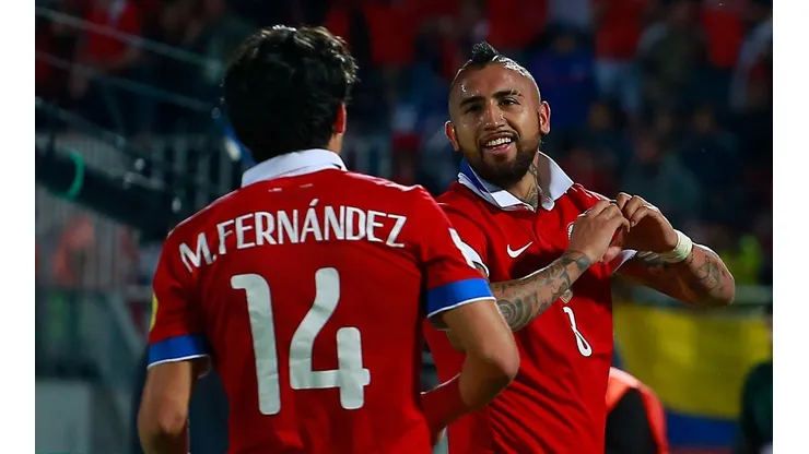 Arturo Vidal y Matías Fernández juntos en la Selección Chilena.