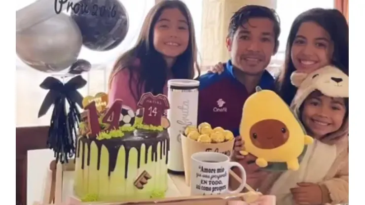 Matías celebra el cumpleaños en familia junto a sus hijos