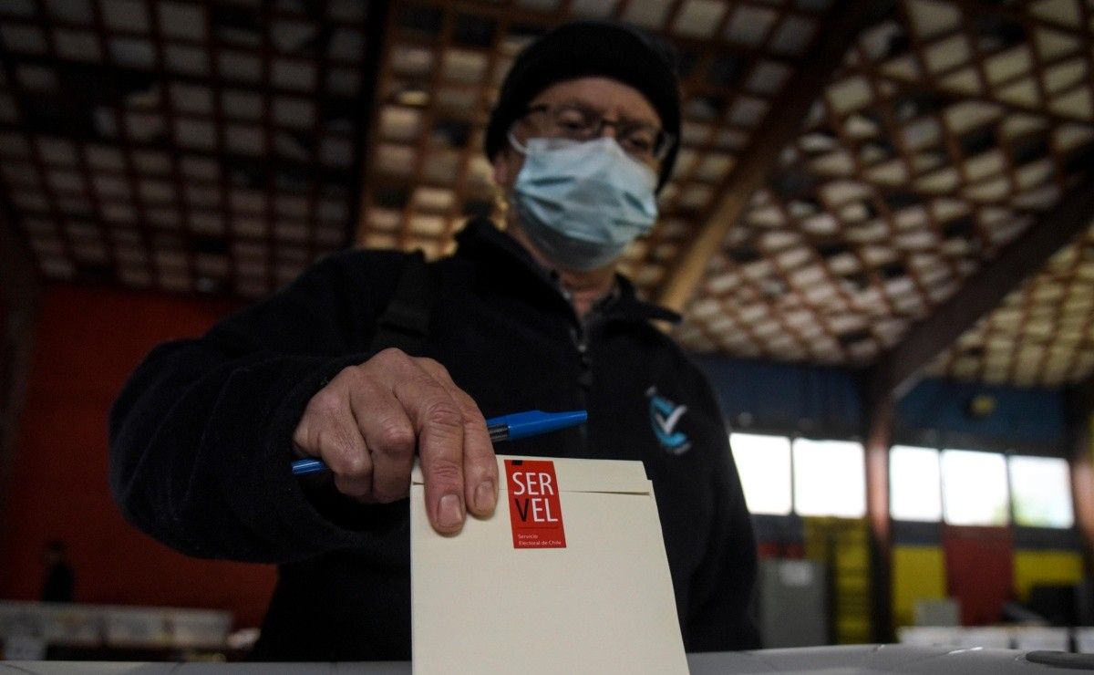 Elecciones Chile 2021 | Conoce si se necesita pedir permiso para ir a ...