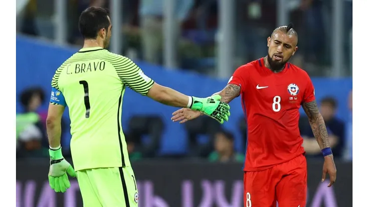 El tema de la capitanía en la Roja no es problema para Arturo Vidal sea Claudio Bravo, Gary Medel o Alexis Sánchez.