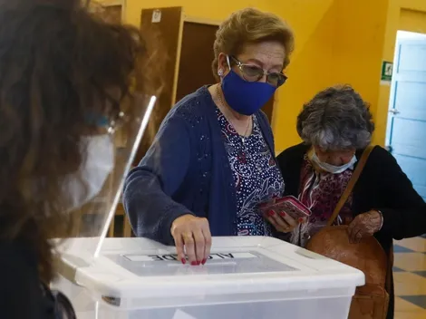 ¿Hay horario de votación para adultos mayores?