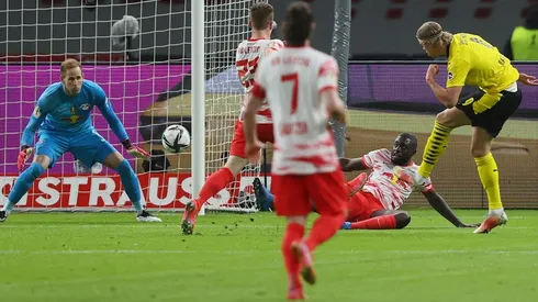 Erling Haaland tuvo un increíble rendimiento en la final de la Copa de Alemania.