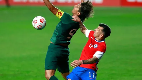 Gary Medel supera su lesión y le quedan tres semanas para alistarse para la próxima fecha de eliminatorias con Chile.