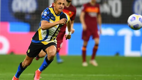 Alexis Sánchez dejó la cancha cuando era una de las figuras del triunfo parcial de Inter sobre la Roma por la liga italiana