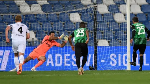 Buffon atajó un penal en duelo frente al Sassuolo