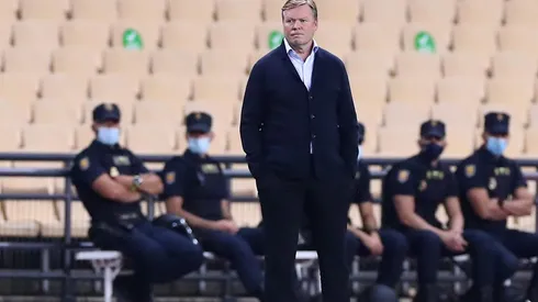 Ronald Koeman aún tiene una temporada más de contrato con Barcelona.