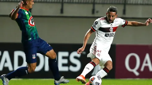 Mauricio Isla fue titular en el Flamengo ante La Calera