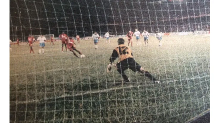 Universidad Católica jugó su única final de Libertadores en 1993 tras esta tapada de Wirth