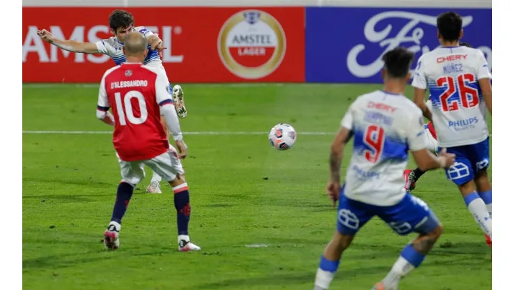Católica visita a Argentinos Juniors este miércoles en Buenos Aires por Copa Libertadores