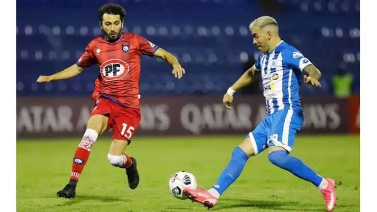 Huachipato depende de sí mismo para clasificar a la siguiente fase.