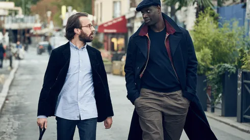 Assane Diop y su mejor amigo Benjamin Ferel, en los nuevos episodios de Lupin.