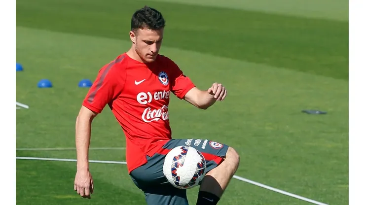 Ángelo Henríquez es la primera baja del segundo microciclo de Martín Lasarte en la selección chilena