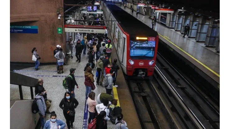 El transporte público funciona indistintamente de si las comunas están en Fase 1 (Cuarentena).