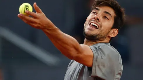 Cristian Garin debuta con triunfo en Roma y avanza a segunda ronda.