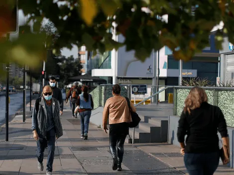 Plan Paso a Paso | Comuna de santiago sale de cuarentena sin más cambios en RM