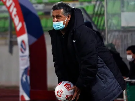 Oficial: Ronald Fuentes renuncia a la banca de Santiago Wanderers