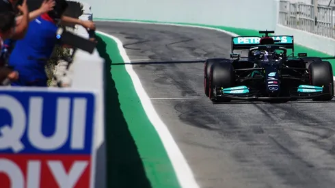 Lewis Hamilton consiguió su pole position número 100 en Montmeló.