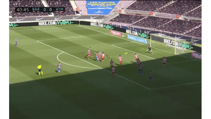 Lionel Messi estuvo por hacer un golazo ante Atlético de Madrid.