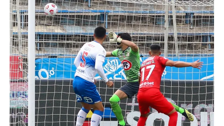 La UC vence a La Calera por 2-0 en 10' de partido en San Carlos.