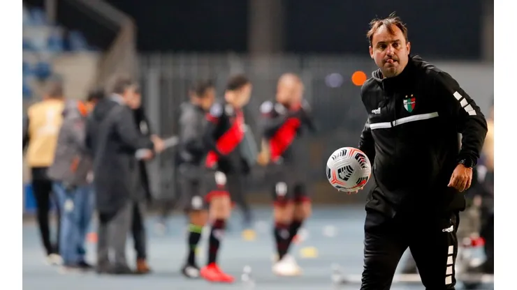 José Luis Sierra volverá al Monumental para enfrentar a Colo Colo