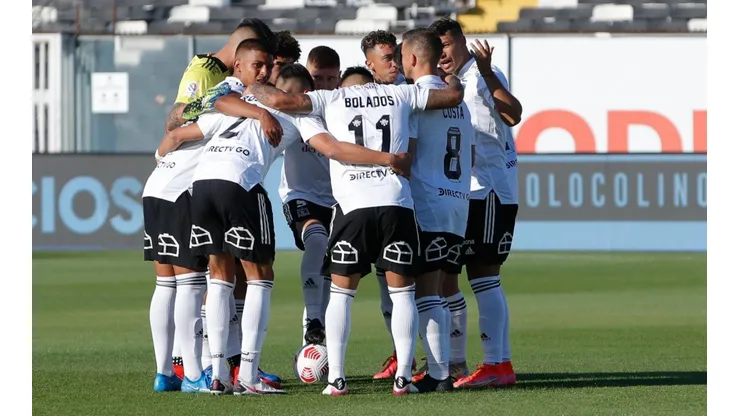 En Blanco y Negro aseguran que los contratos de sus jugadores están en regla