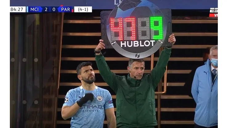 La cara de Sergio Agüero lo dice todo por el error de Sergio Agüero.