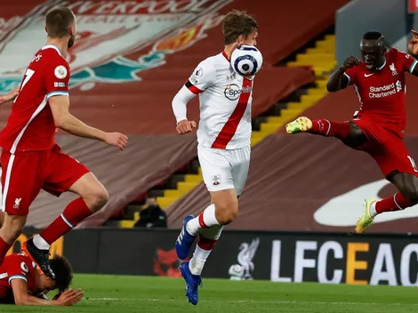 Liverpool vence al Soton y no pierde el sueño de Champions