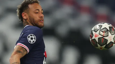 Neymar aún no firma su renovación con el PSG.