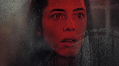 Rebecca Hall ha tenido una activa pandemia, ya se vio en Godzilla vs. Kong y ahora en La Casa Oscura.