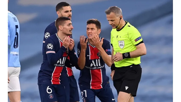 PSG aseguró que el árbitro Björn Kuipers los insultó en pleno partido