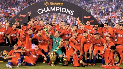Escena de ensueño: Chile bicampeón de América al ganar el título en Estados Unidos.