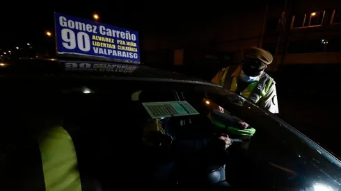 Las sanciones por infringir el toque de queda van desde multas monetarias a penas efectivas de cárcel.