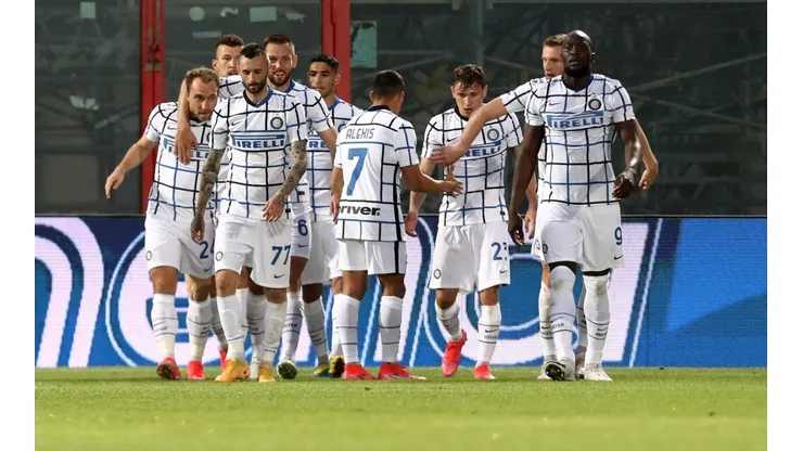 Inter de Milán de Alexis y Vidal está cerca de conseguir su título número 19 en Italia.