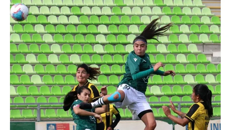 Fernández Vial sacó ventaja en ambos tiempos ante Santiago Wanderers.