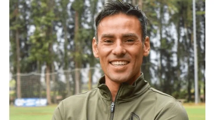 Claudio Valdivia desmiente dichos de conocida transformista nacional