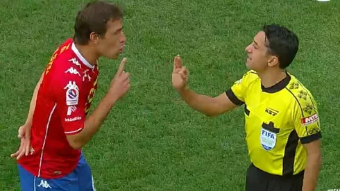 Federico Platero le pide explicaciones a José Retamal luego de su expulsión