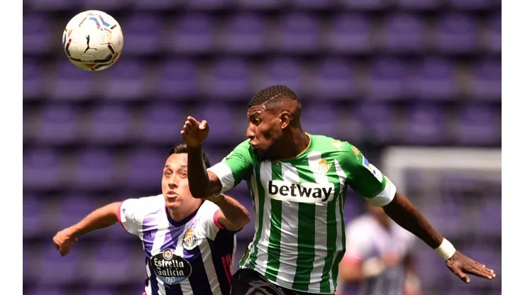 El Valladolid de Fabián Orellana está en serio peligro de bajar de categoría en el futbol español.