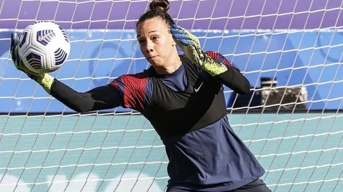 Christiane Endler es prenda de garantía para la visita de Paris Saint Germain al Barcelona, este domingo por el pase a la final de la Champions League Femenina