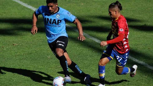 Benjamín Galdames no ha renovado su contrato con Unión Española por lo que no es considerado por Jorge Pellicer.